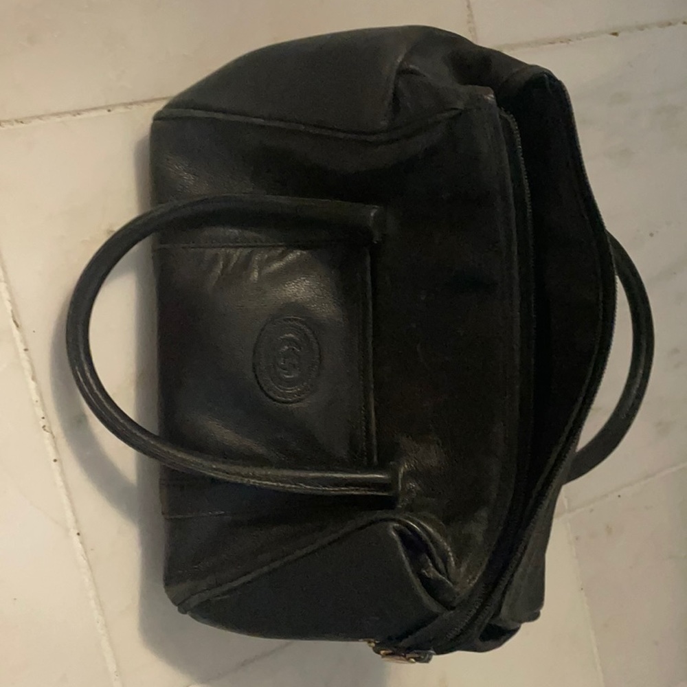 Vintage Gucci Baguette bag